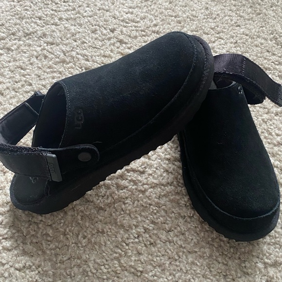 UGG Other - Ugg black clogs